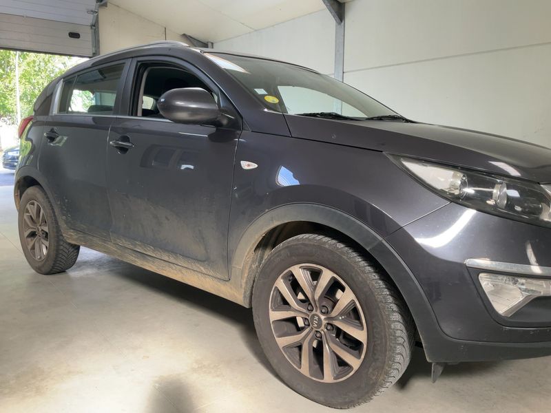 Kia Sportage 1.7 CRDi Active 2WD — zdjęcie 8