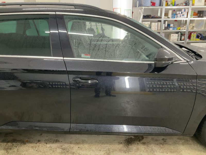 Skoda Superb 2.0 TDI Ambition — zdjęcie 7