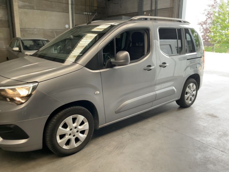 Opel Combo Life 1.2 Turbo Edition — zdjęcie 2