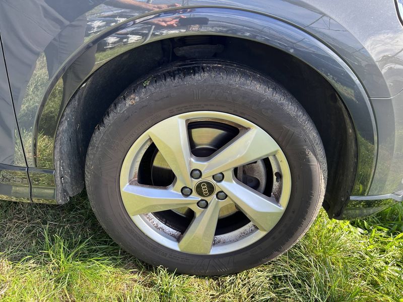 Audi Q3 40 TDI quattro Advanced — zdjęcie 29