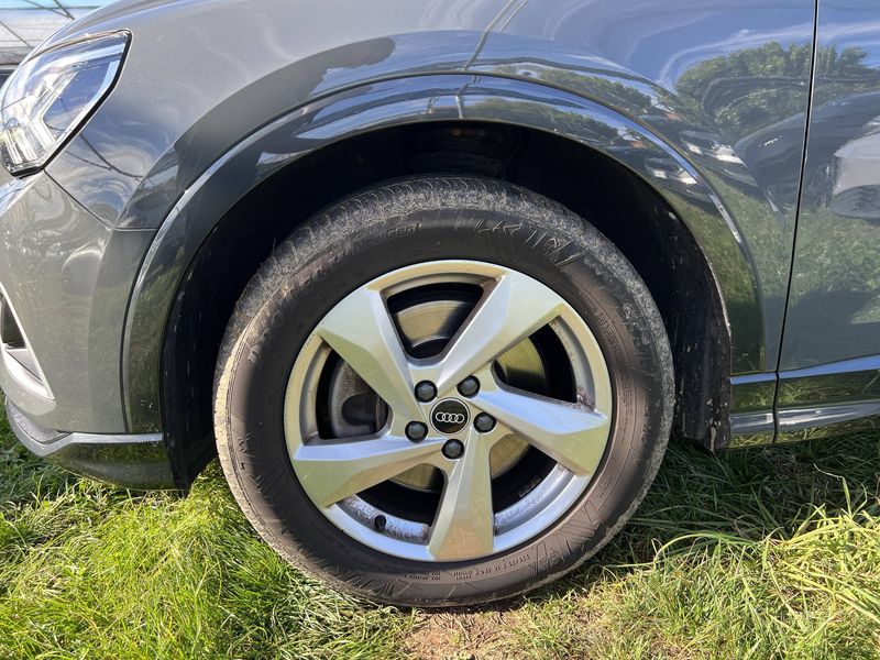 Audi Q3 40 TDI quattro Advanced — zdjęcie 24
