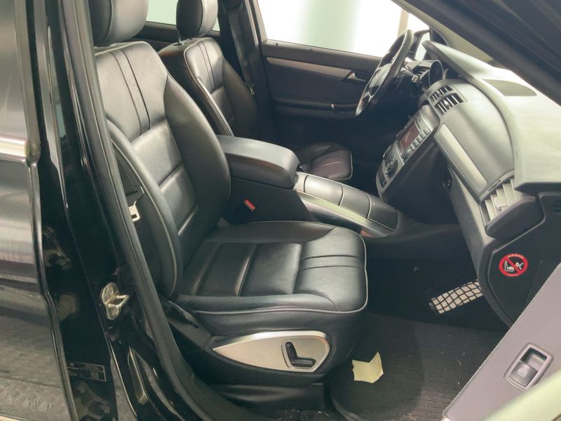 Mercedes-Benz R-Klasse R 300 CDI BlueEfficiency — zdjęcie 11