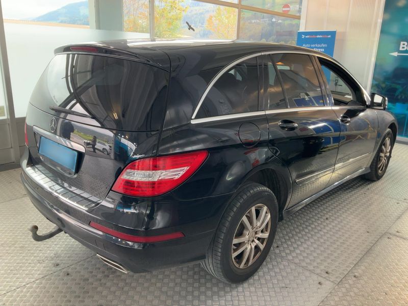 Mercedes-Benz R-Klasse R 300 CDI BlueEfficiency — zdjęcie 6