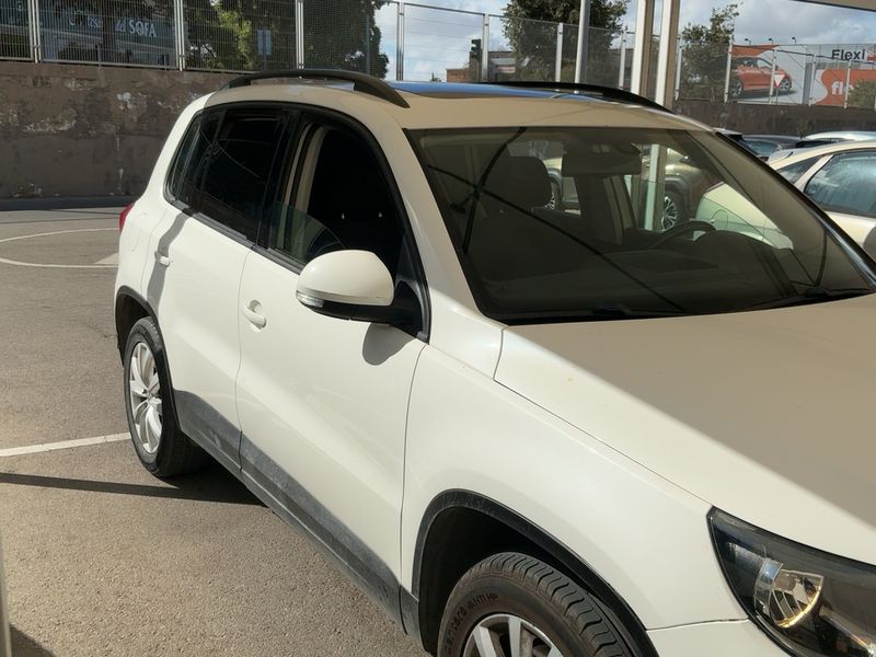 Volkswagen Tiguan 2.0 TDI T1 BlueMotion Tech — zdjęcie 8