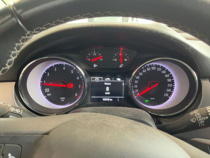 Opel Astra 1.2 Turbo Start&Stop — zdjęcie 13