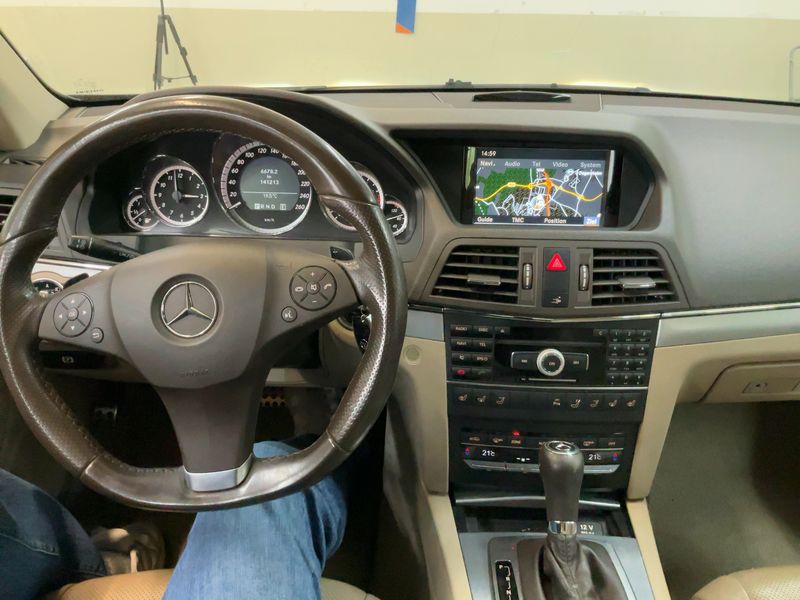 Mercedes-Benz E-Klasse E 250 CGI BlueEfficiency Elegance — zdjęcie 12