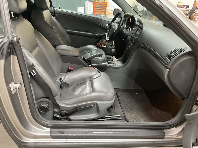 Saab 9-3 2.0 T Linear — zdjęcie 3