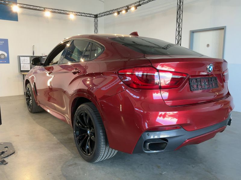 BMW X6 xDrive 50i — zdjęcie 3