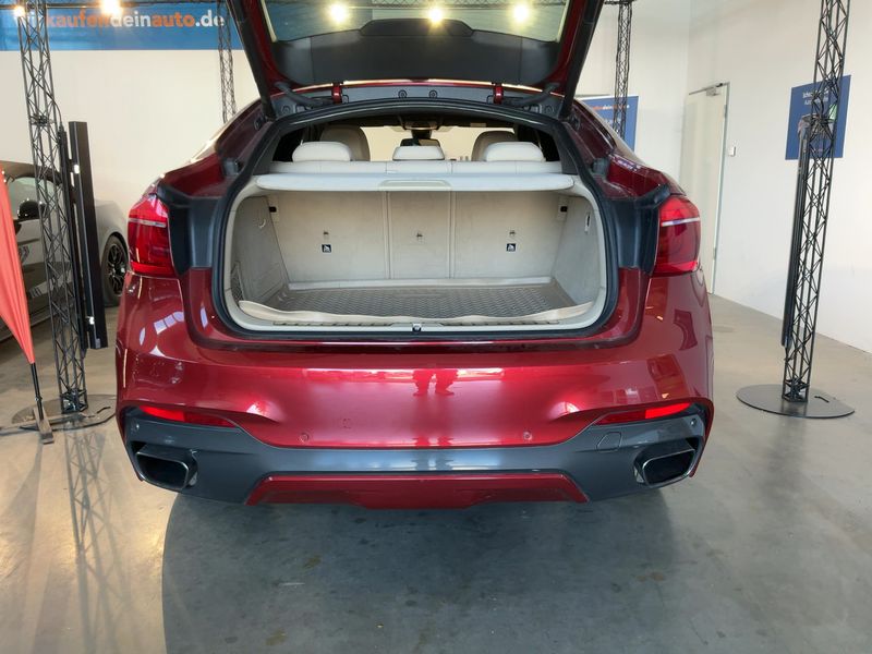 BMW X6 xDrive 50i — zdjęcie 10