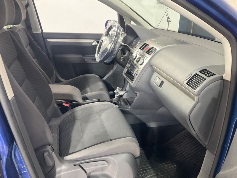 Volkswagen Touran 1.4 TSI Edition — zdjęcie 3