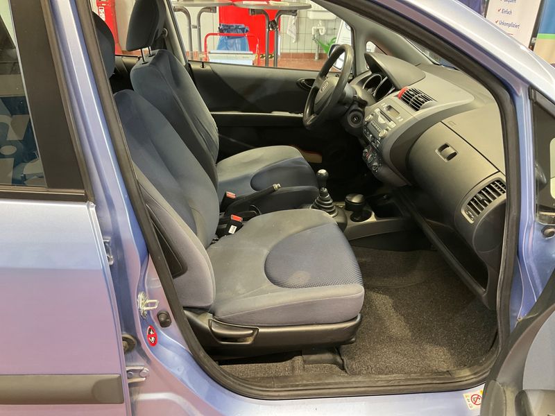 Honda Jazz 1.4 DSi LS — zdjęcie 3