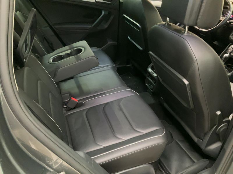 Volkswagen Tiguan 2.0 TDI Sport 4Motion BlueMotion Tech — zdjęcie 14