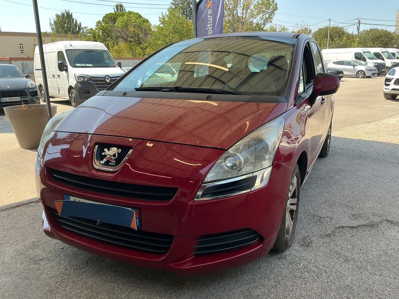 Peugeot 5008 1.6 HDi Confort Pack