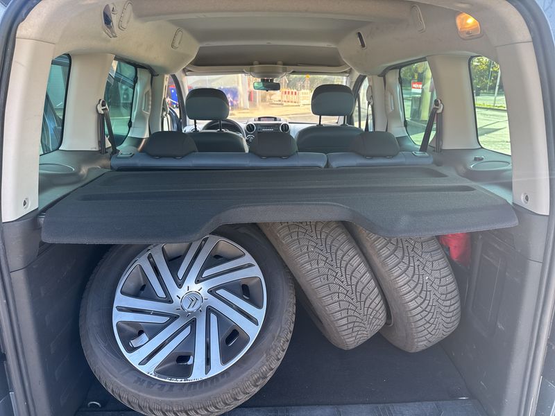 Citroen Berlingo 1.6 e-HDi XTR — zdjęcie 9