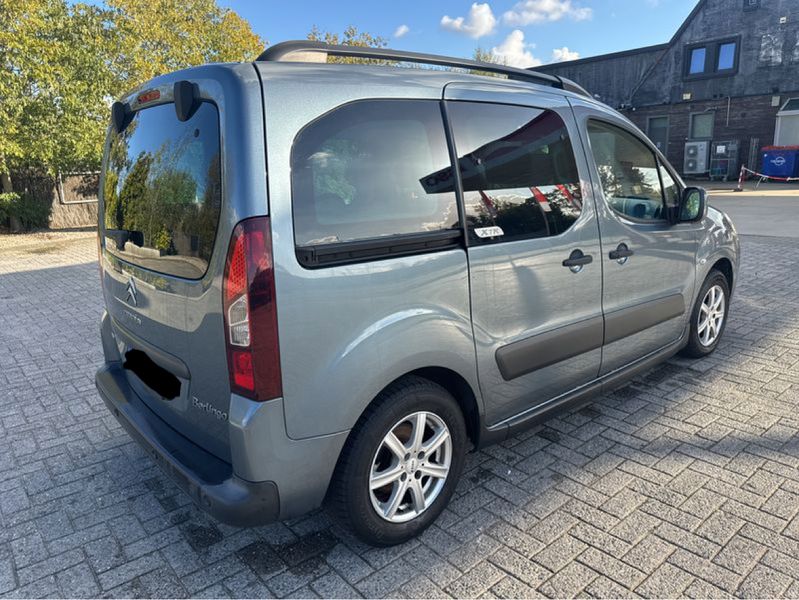 Citroen Berlingo 1.6 e-HDi XTR — zdjęcie 5