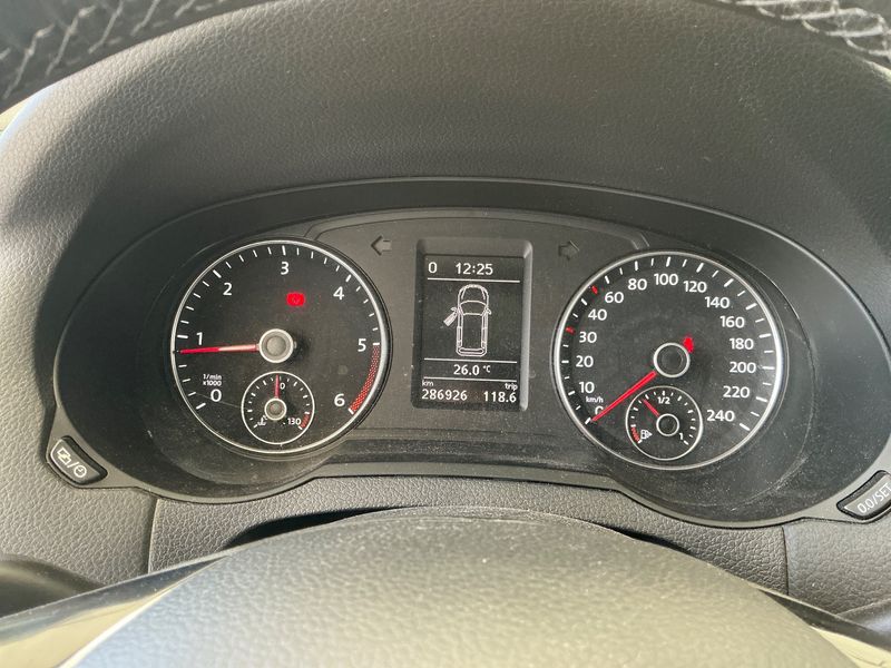 Volkswagen Sharan 2.0 TDI Comfortline BlueMotion Tech — zdjęcie 13