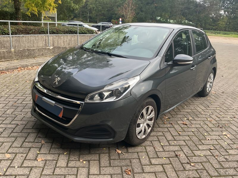 Peugeot 208 1.2 VTi Active