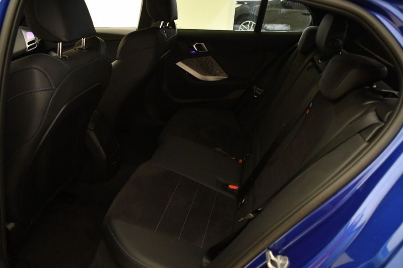 BMW 1er 118d M Sport — zdjęcie 14