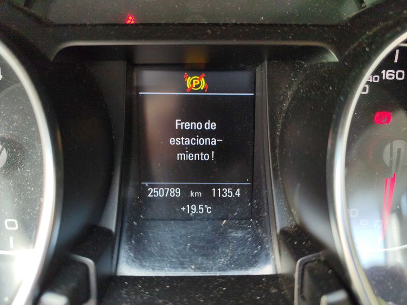 Audi A5 2.7 V6 TDI — zdjęcie 22