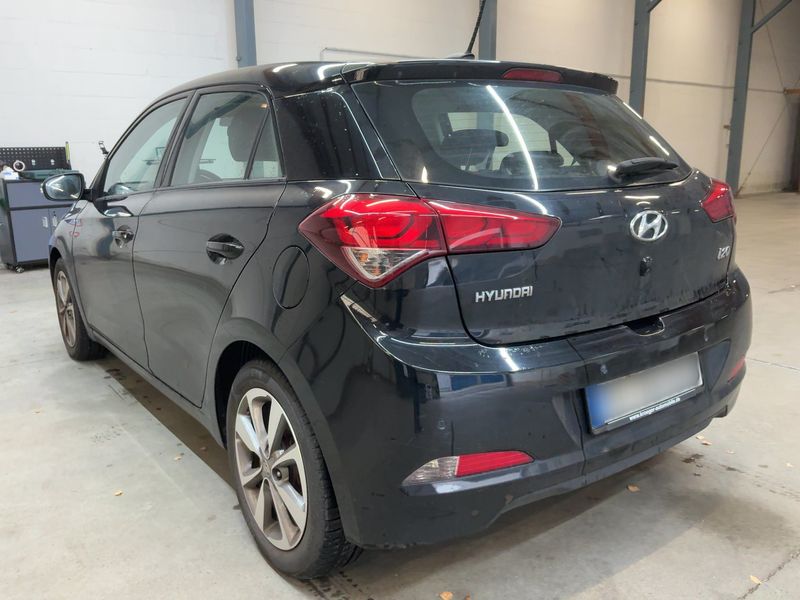 Hyundai i20 1.2 Style — zdjęcie 3