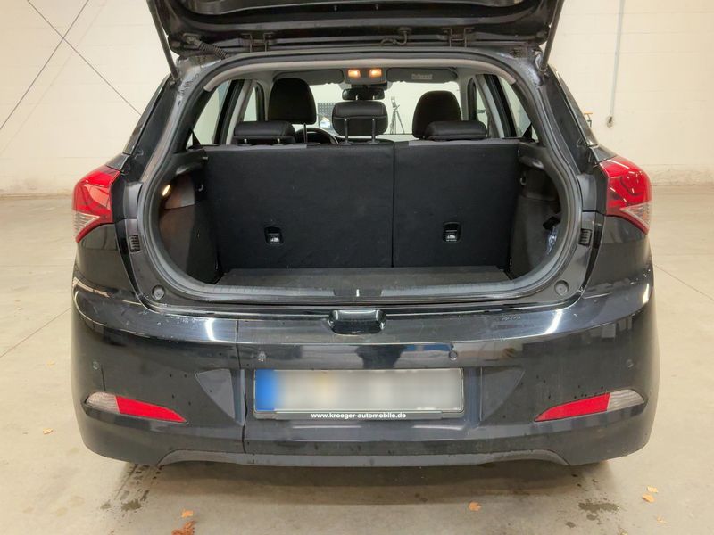 Hyundai i20 1.2 Style — zdjęcie 10