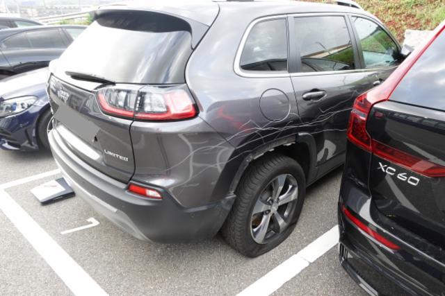 Jeep Cherokee 2.2 CRD 200 Night Eag. III AWD — zdjęcie 14