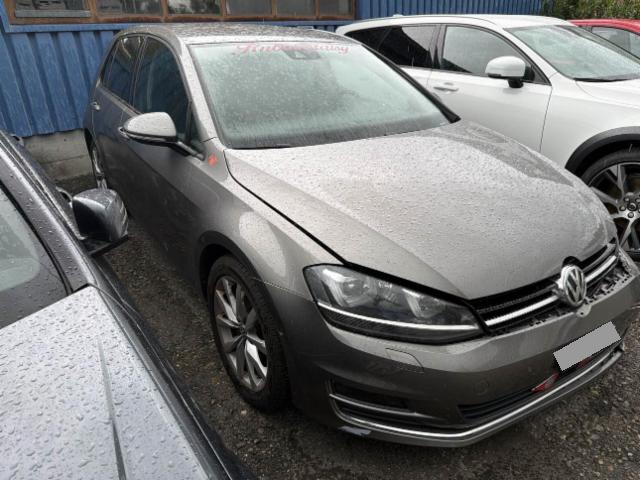 VW Golf VII 1.4 TSI ACT Highline DSG