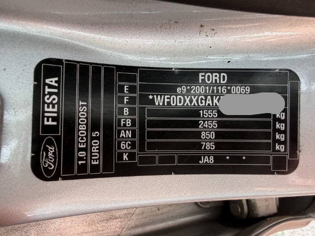 Ford Fiesta 1.0 EcoB 100 Titanium — zdjęcie 3