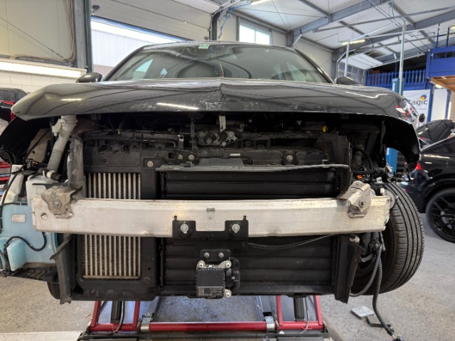 Opel Corsa 1.2 T 130 GS Line — zdjęcie 10