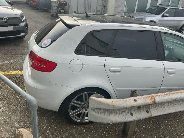 Audi A3 Sportback (8PA)(09.2004->) 1.8 TFSI S line plus — zdjęcie 9