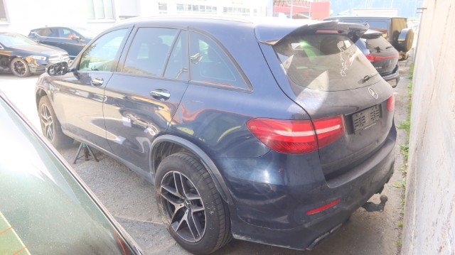 Mercedes-Benz GLC 43 AMG 4m Stationswagen — zdjęcie 3