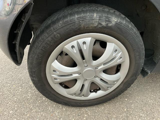 Citroen C1 1.2 PureTech Feel — zdjęcie 12