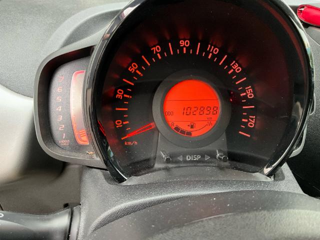 Citroen C1 1.2 PureTech Feel — zdjęcie 4