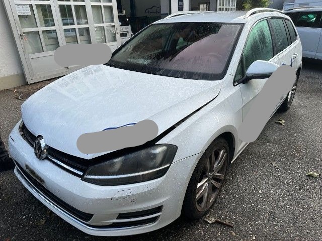 VW Golf VII Variant 1.4 TSI 140 Highline DSG
