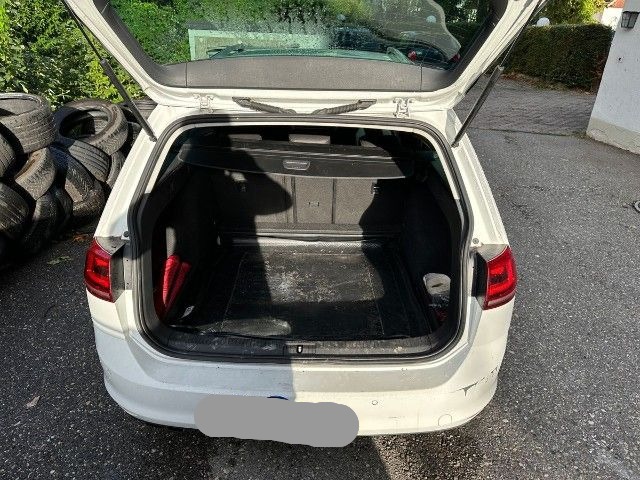 VW Golf VII Variant 1.4 TSI 140 Highline DSG — zdjęcie 15