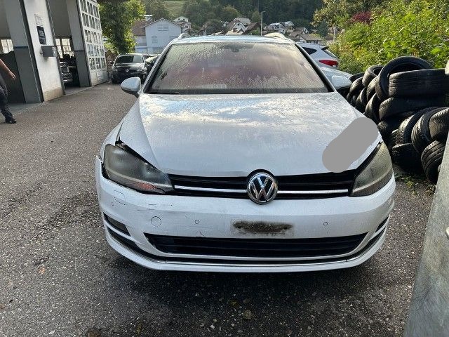 VW Golf VII Variant 1.4 TSI 140 Highline DSG — zdjęcie 5