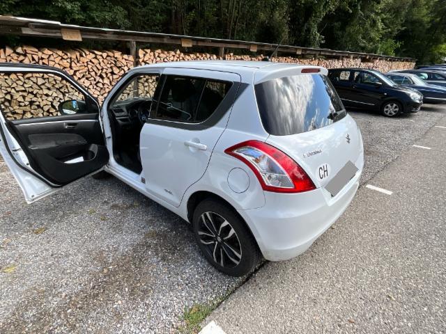 Suzuki Swift 1.2 GL Piz Sulai 4x4 — zdjęcie 7