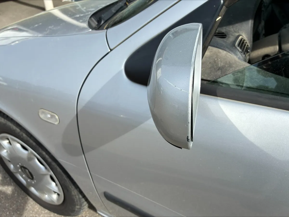 SEAT Toledo — zdjęcie 8