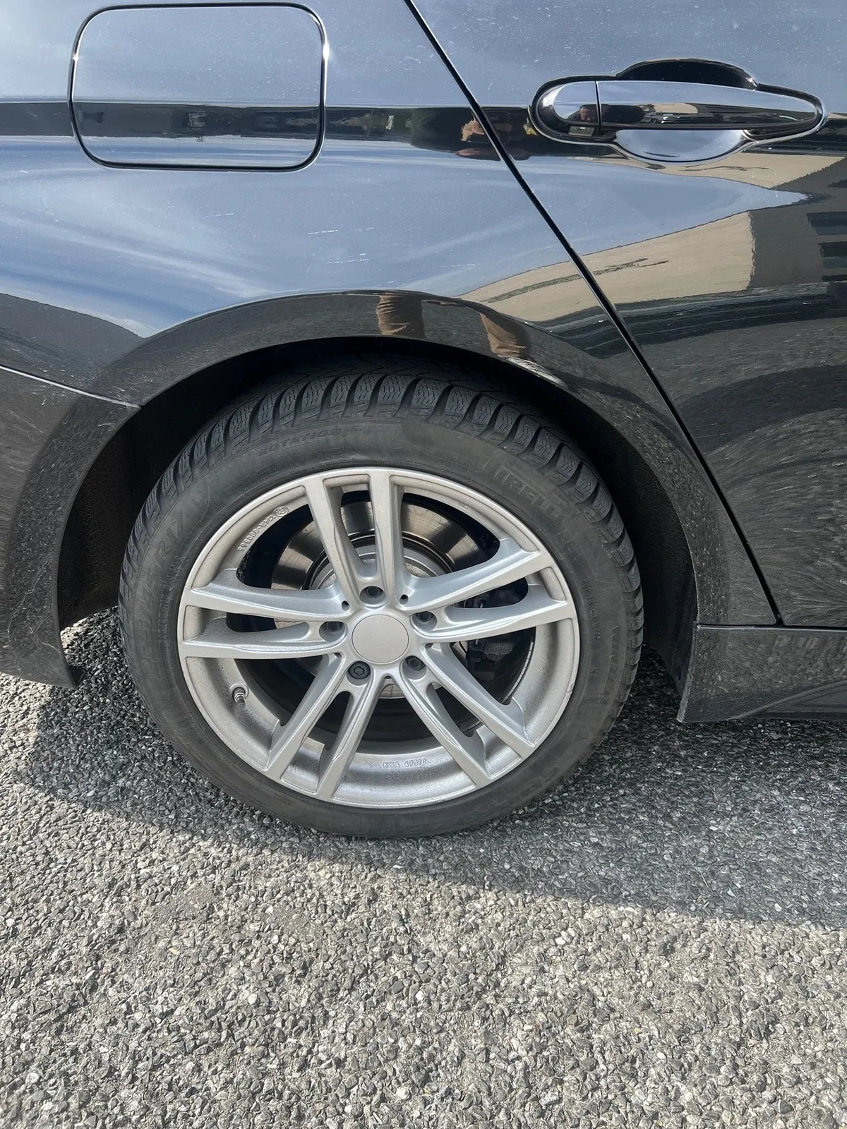 BMW 320i xDrive — zdjęcie 9