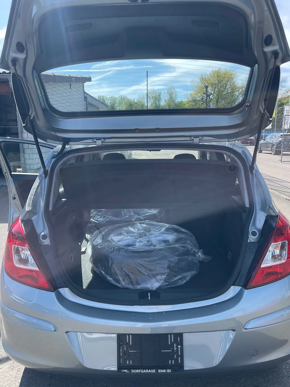 OPEL Corsa D 1.4 — zdjęcie 14