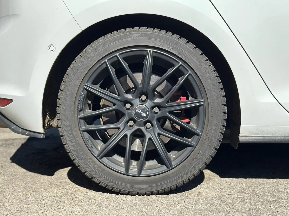 VW Golf VII 2.0GTI 5 — zdjęcie 15