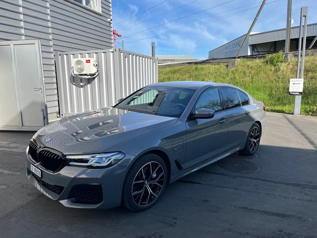 BMW 545e xDrive