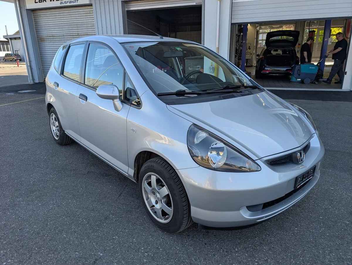 HONDA Jazz 1.4 ES MT — zdjęcie 9
