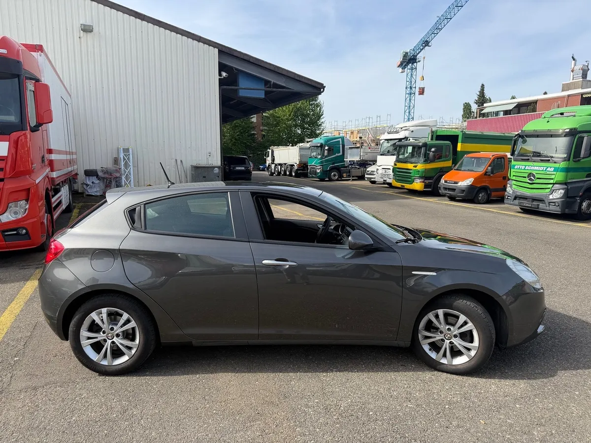 ALFA ROMEO Alfa-Romeo Giulietta 1.4TB — zdjęcie 4