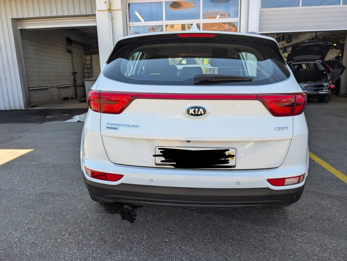 KIA Sportage 2.0D AT Trend — zdjęcie 11