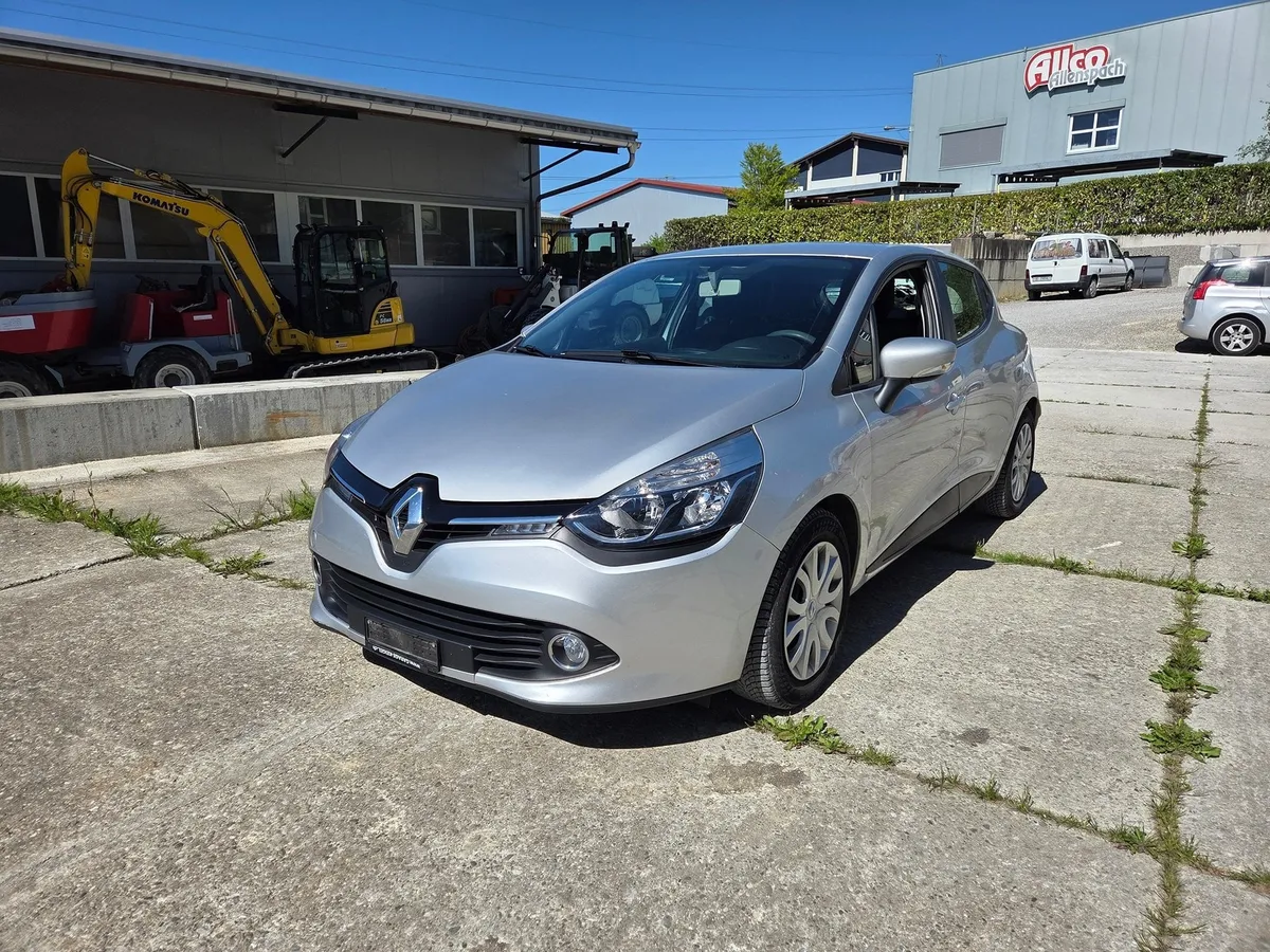 RENAULT Clio 90