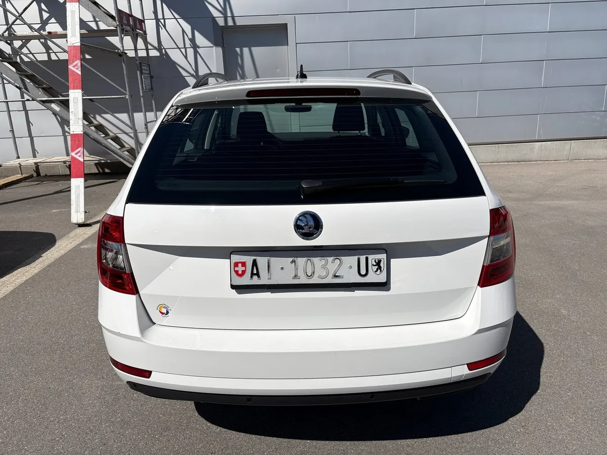 SKODA Octavia2.0TDI 4x4 — zdjęcie 11