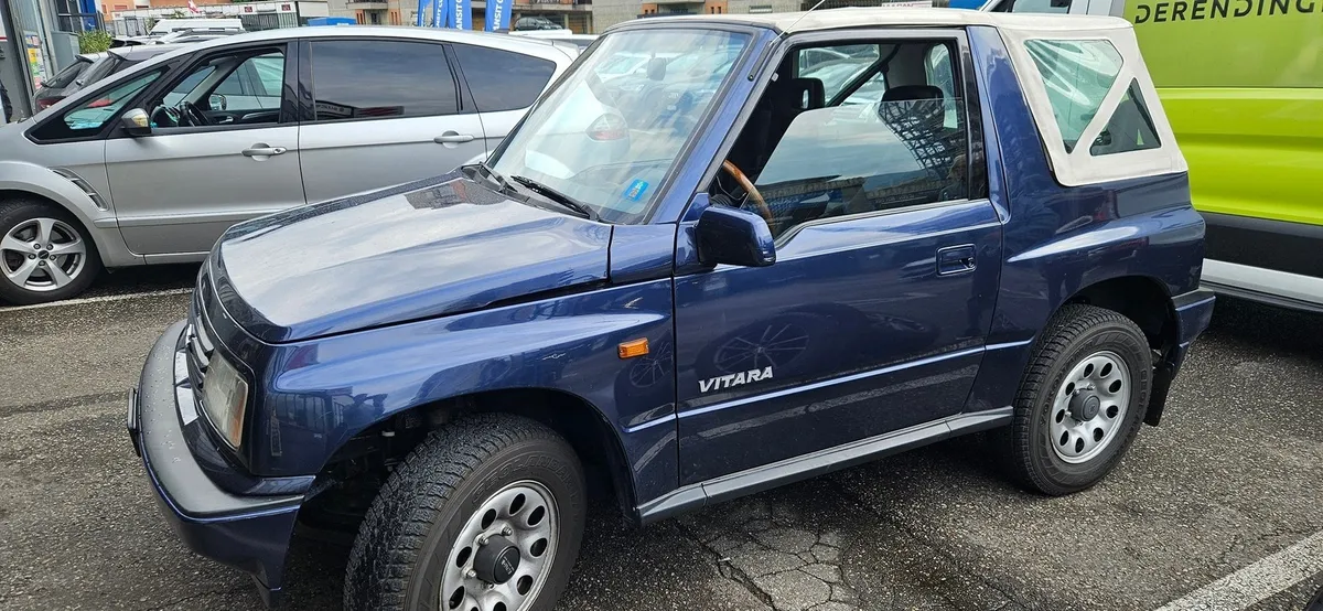 SUZUKI Vitara 1.6 16V — zdjęcie 11