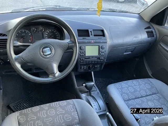 Seat Ibiza 1.6i, 101 HP — zdjęcie 8