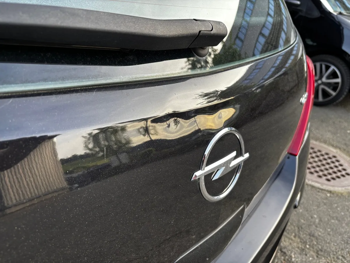 OPEL Corsa D 16T GSi — zdjęcie 4
